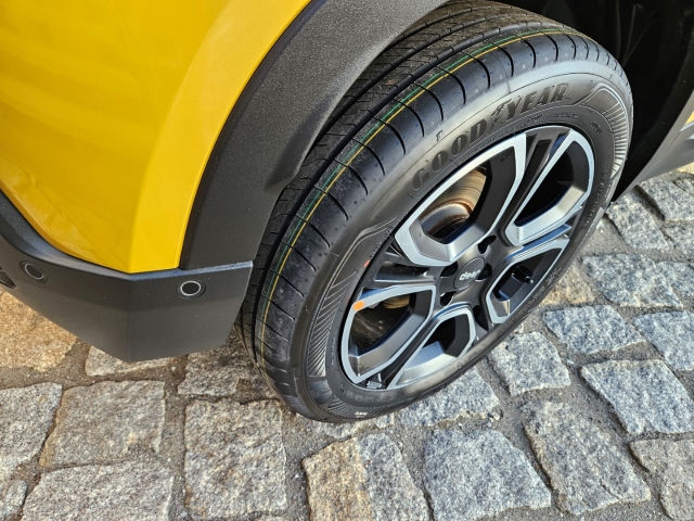 Jeep Avenger Summit+ ELEKTRO - LED - ACC - Navi-4