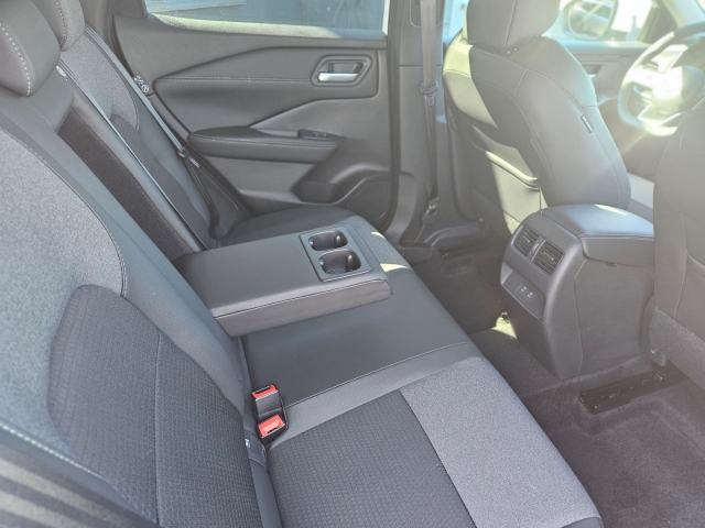 Nissan Qashqai Acenta MY24 1.3 DIG-T MHEV 140PS NC WINTER-7