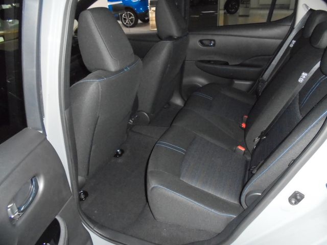 Nissan Leaf N-Connecta, Winterpaket LED Navi 360 Kamera ACC Apple CarPlay Android Auto Klimaautom-5