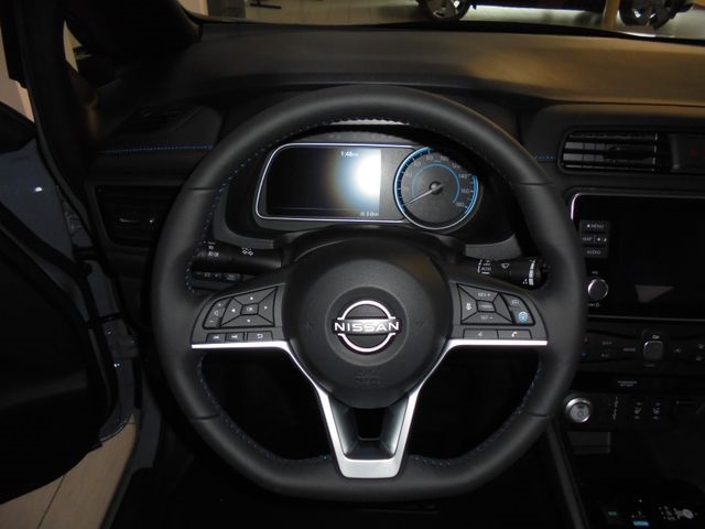 Nissan Leaf N-Connecta, Winterpaket LED Navi 360 Kamera ACC Apple CarPlay Android Auto Klimaautom-8