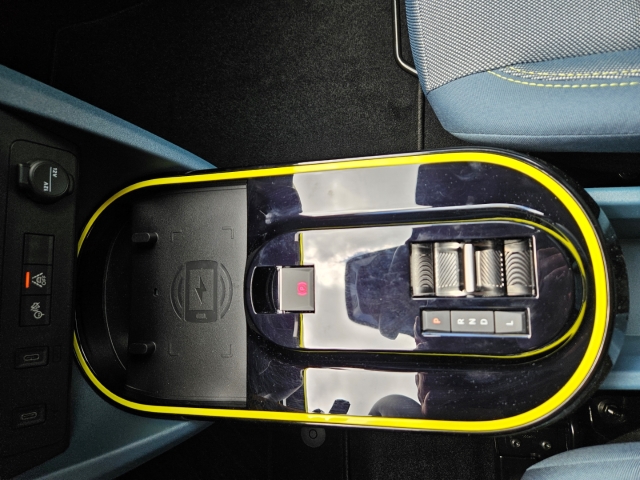Fiat Grande Panda Hybrid 1.2T La Prima MHEV - ab 240,-€ Finanzieren -  sofort verfügbar- LED-16