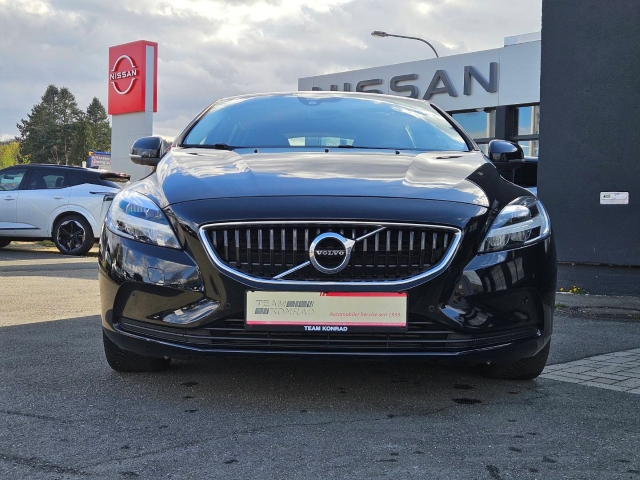 Volvo V40 Momentum T2 2.0 Navi, SHZ, LED, Rückfahrkam.-1