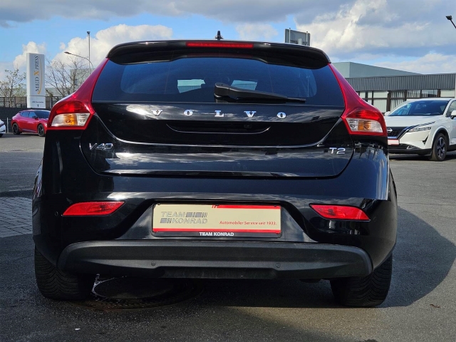 Volvo V40 Momentum T2 2.0 Navi, SHZ, LED, Rückfahrkam.-3