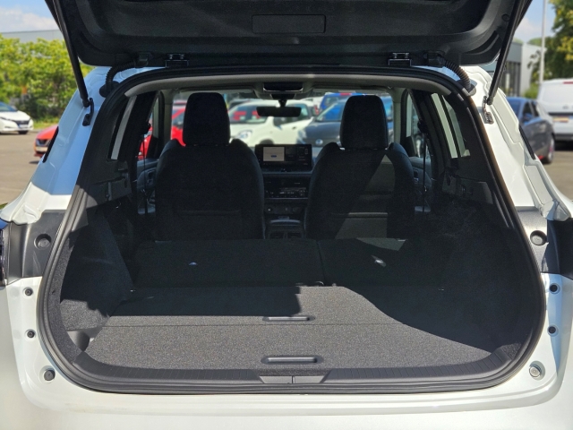 Nissan Qashqai N-Connecta 1.3 DIG-T X-TRONIC  Winterp.-10